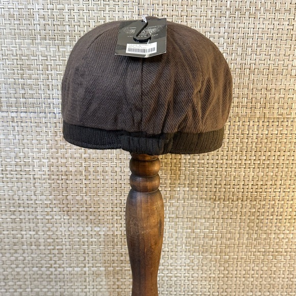 🌟HP🌟Brown Twill Cabbie Hat with Knitted Brim and Rose Accent by Angela & William - Picture 7 of 11